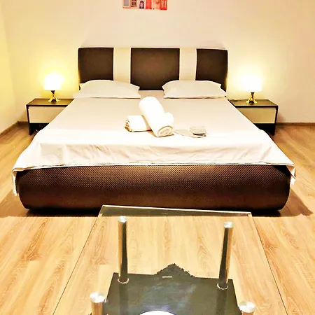 Dream Romantic *